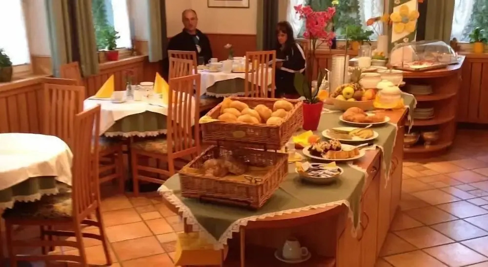 Hotel Pension Schweitzer