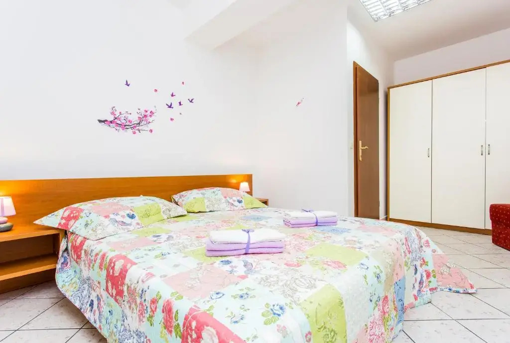 Apartments Lavanda 1