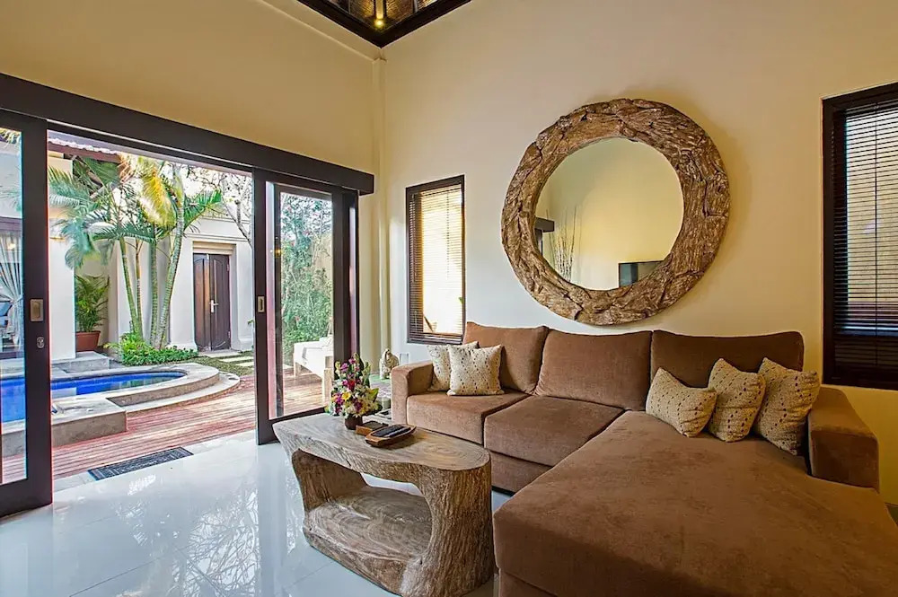 Villa RuKun - Two Bedroom Private Pool Villa with Airport Pick-up