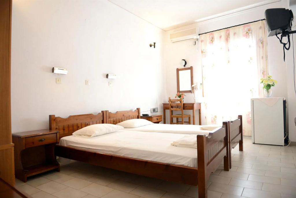 Anthemis Hotel