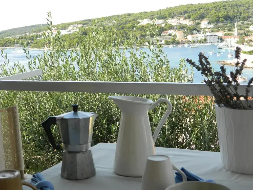 SeaView Guesthouse - ZF Hvar