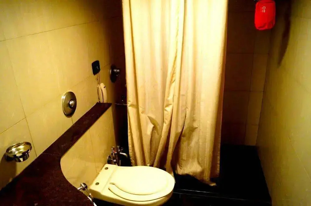 River View By OYO Rooms
