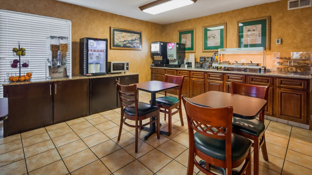 SureStay Plus Hotel by Best Western Sacramento North