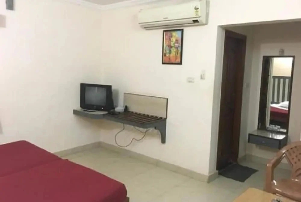 iROOMZ Amrutha Residency