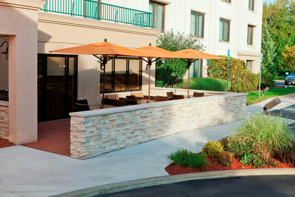 Courtyard by Marriott Albany Thruway