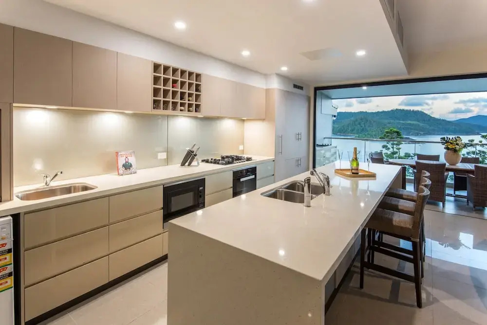 Northcape 1 Ocean Front 4 Bedroom - Pool