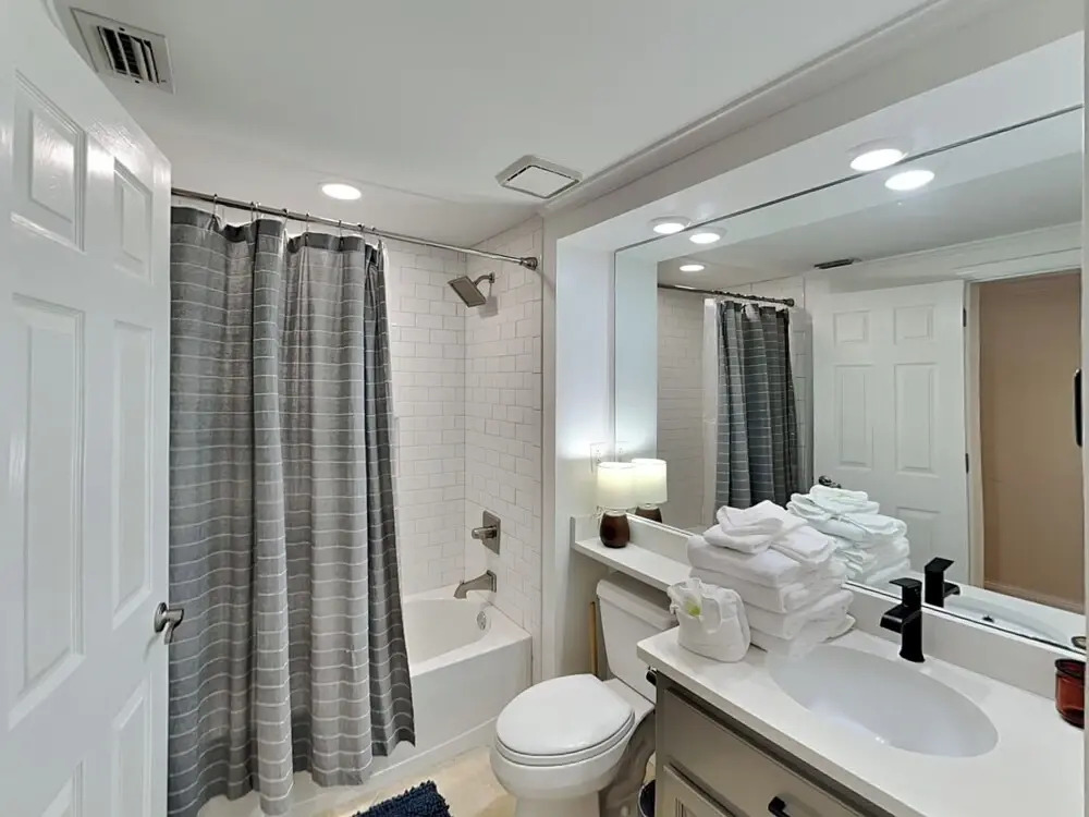 Shipwatch Surf & Yacht #301D by Southern Vacation Rentals