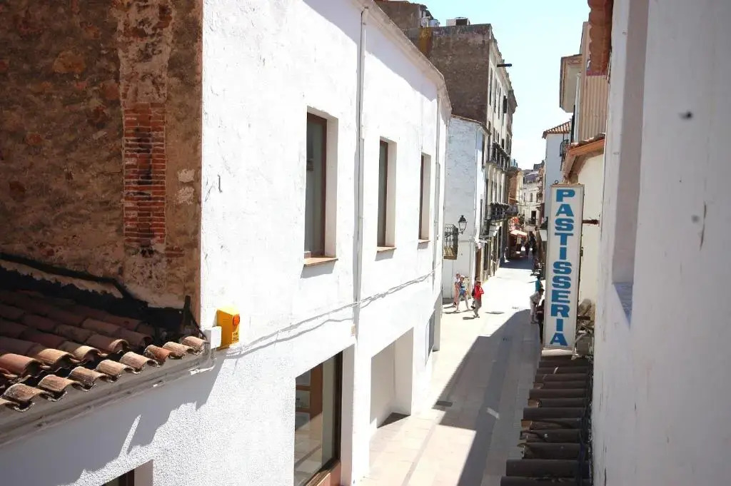 Lets Holidays Cozy Apartment 70 M. From the Beach in Tossa