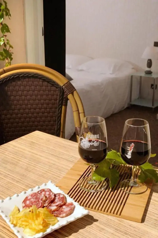 Logis Hotel Des Grands Vins