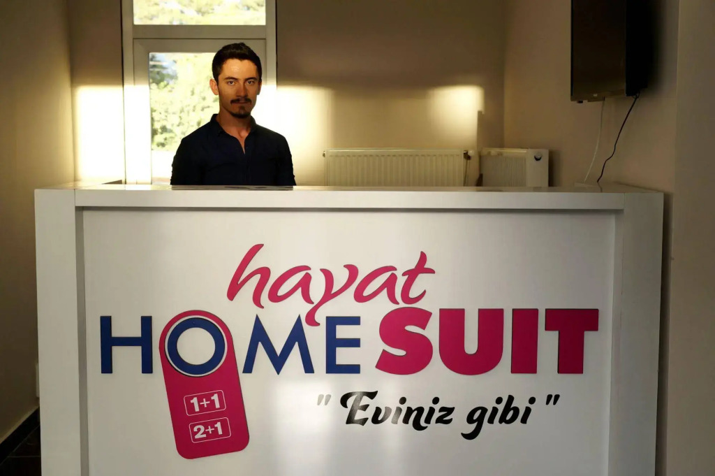 Hayat Home Suite