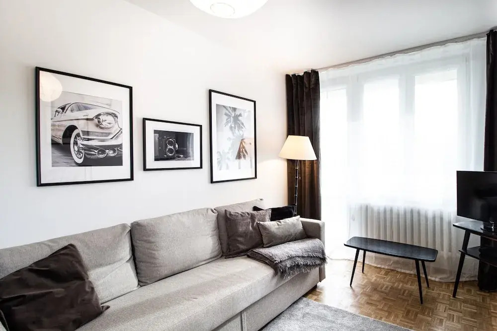 Saska Kepa Velvet Apartment