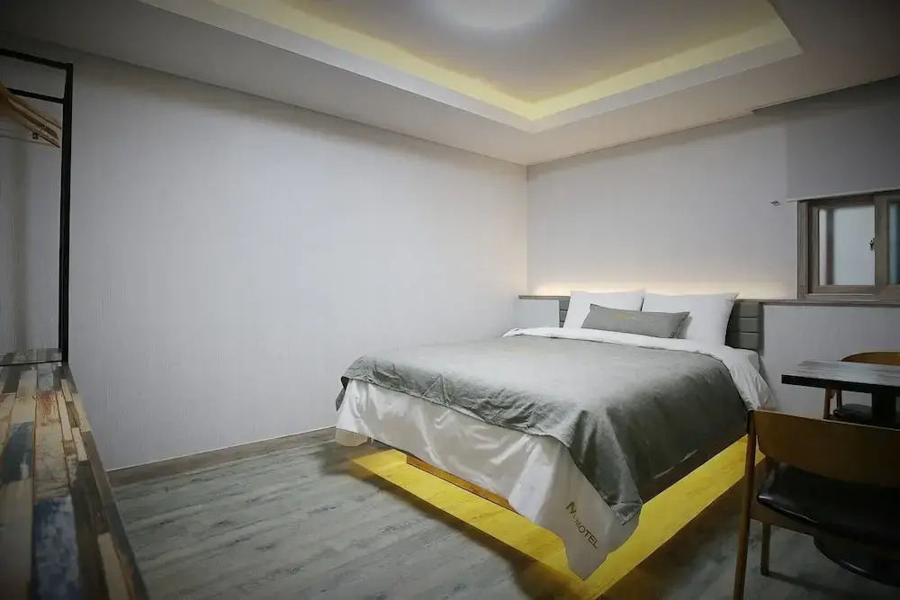Hey, Jecheon Hotel