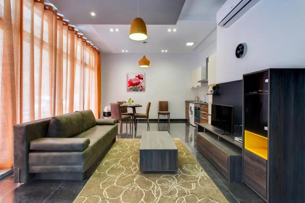 Chalet Apartments