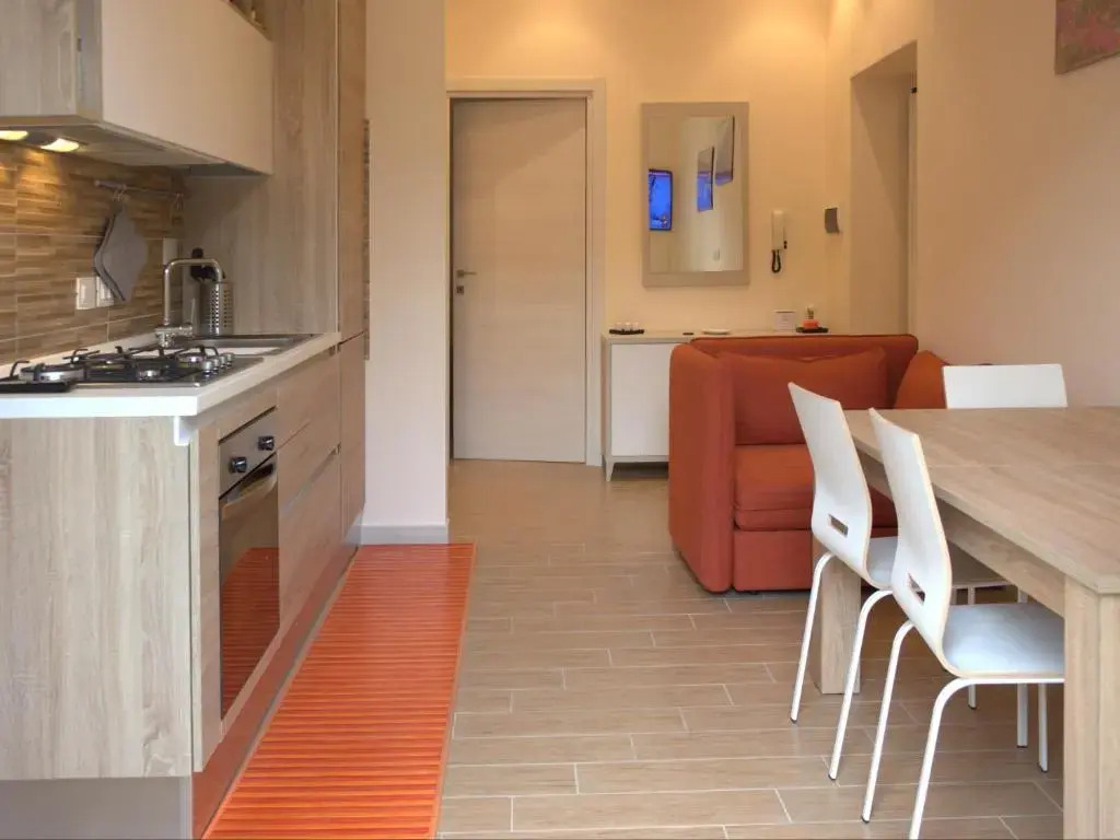 Glad Apartment