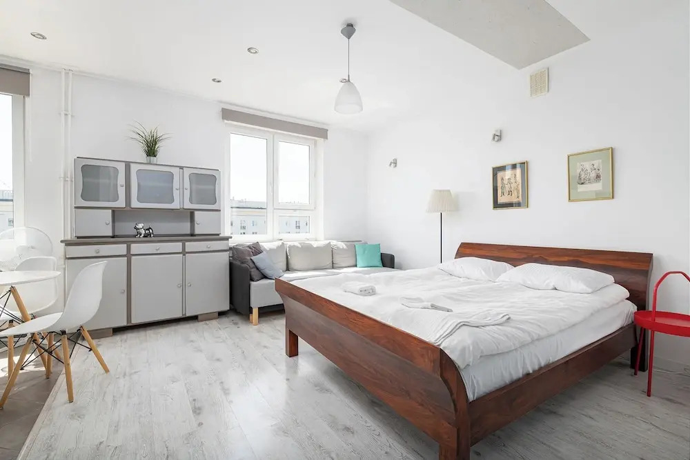 RentPlanet - Przy Hali Mirowskiej