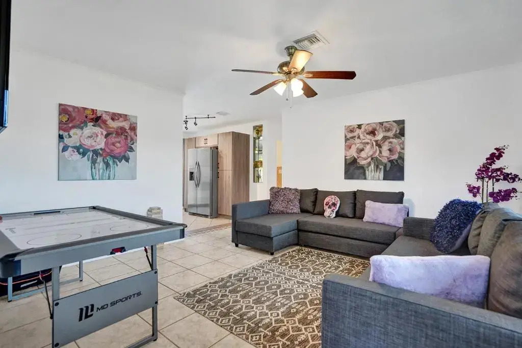 Stellar stay in wonderful 7bd villa Pool-Playground