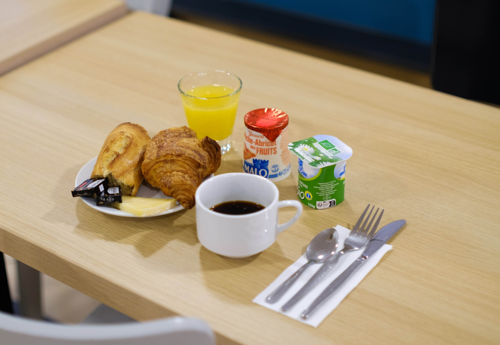 B&B HOTEL FREJUS Puget-sur-Argens