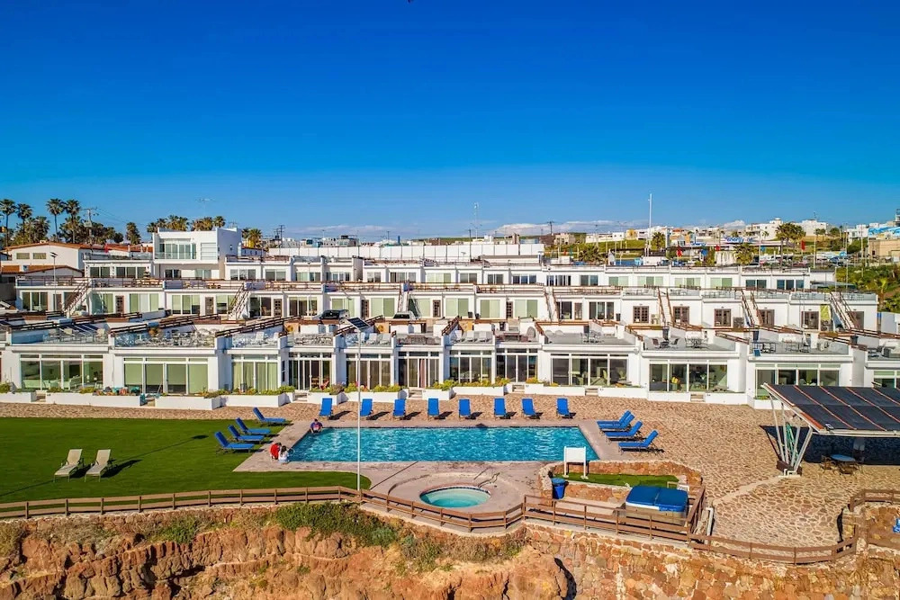 Dog-friendly Suite With Kitchenette, Heated Outdoor Pool, Hot Tub, Terrace, AC