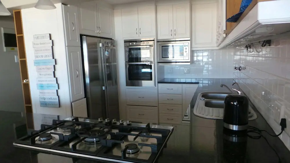 Duttons Cove Guest House