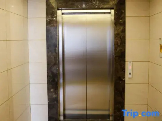 Xinyi Hotel (Changzhou Oriental Salt Lake ResortStore)