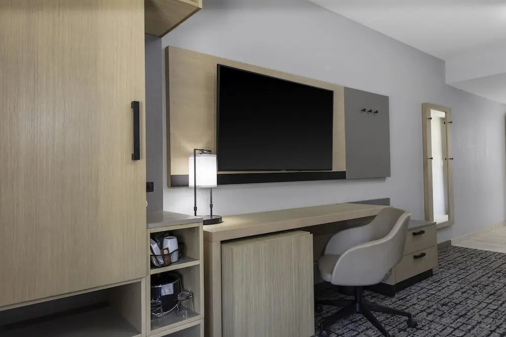 Hyatt Place Charlotte/University Research Park