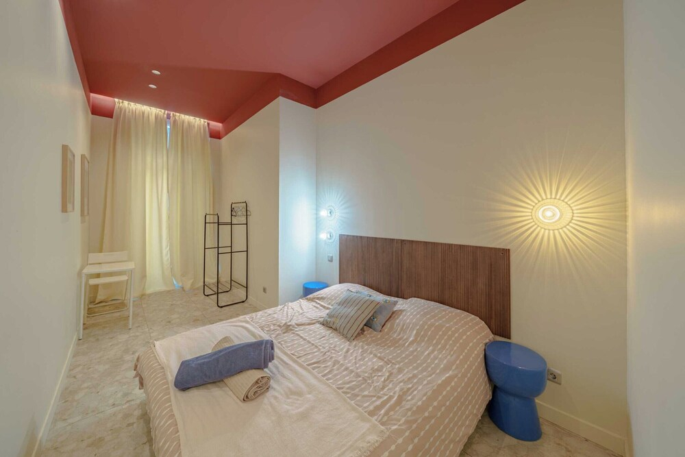 Family Apartment - 3 Bdr/6p - Near the Old Port