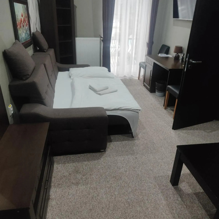 Hotel David with Free Parking