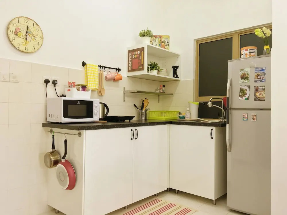 Vibrant Studio at Damansara Perdana