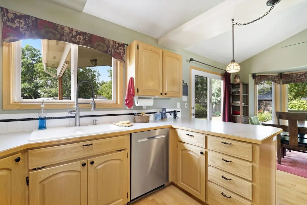 Parkside Gardens | Shady Private Yard W/ Hot Tub!
