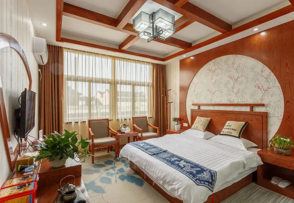 Wuzhen Hundred paces Boutique Hotel