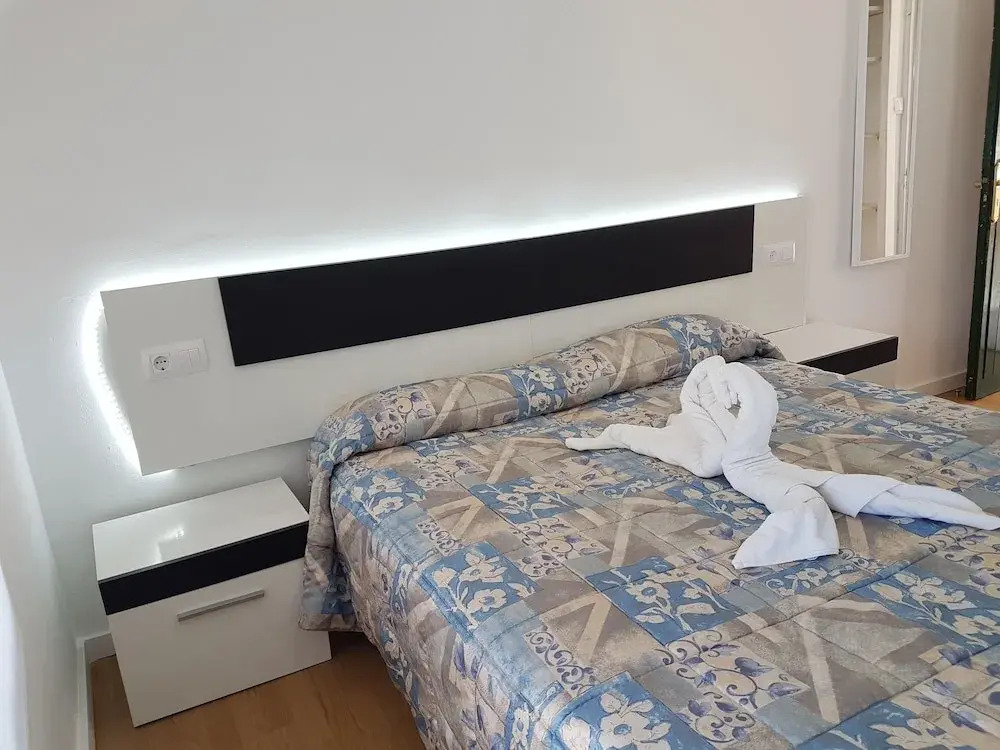 Hostal Montsant