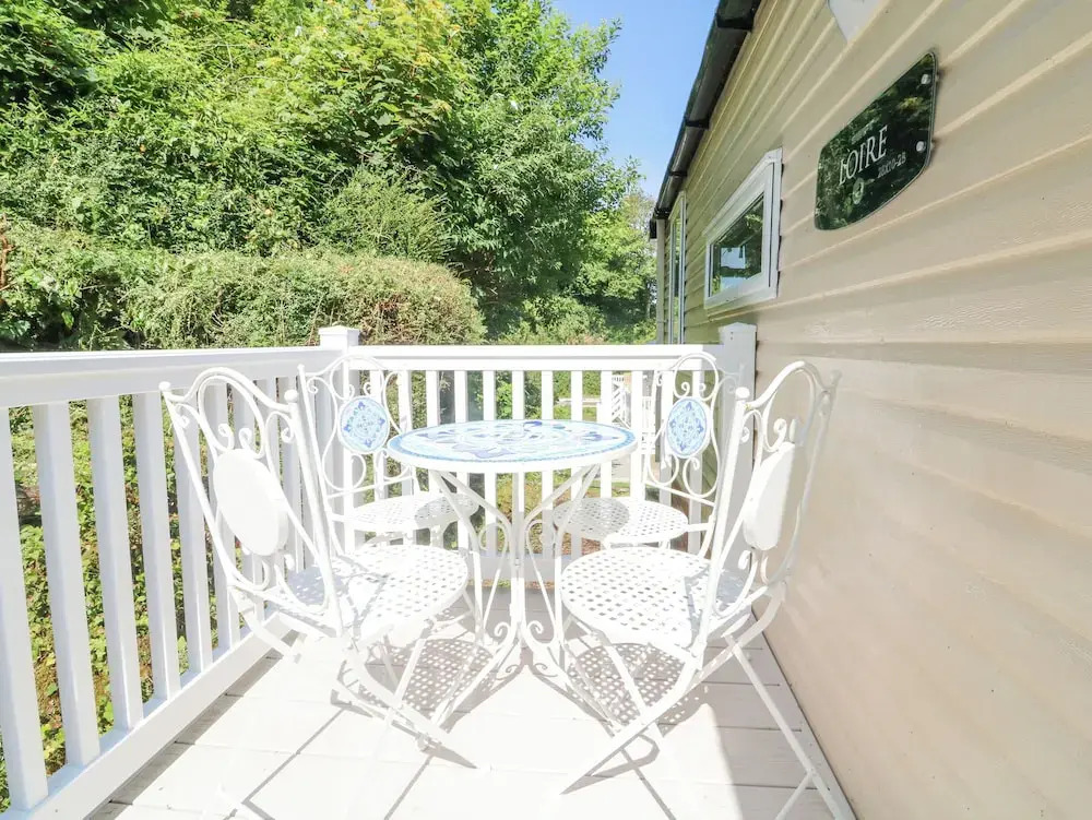 25 Manleigh Park