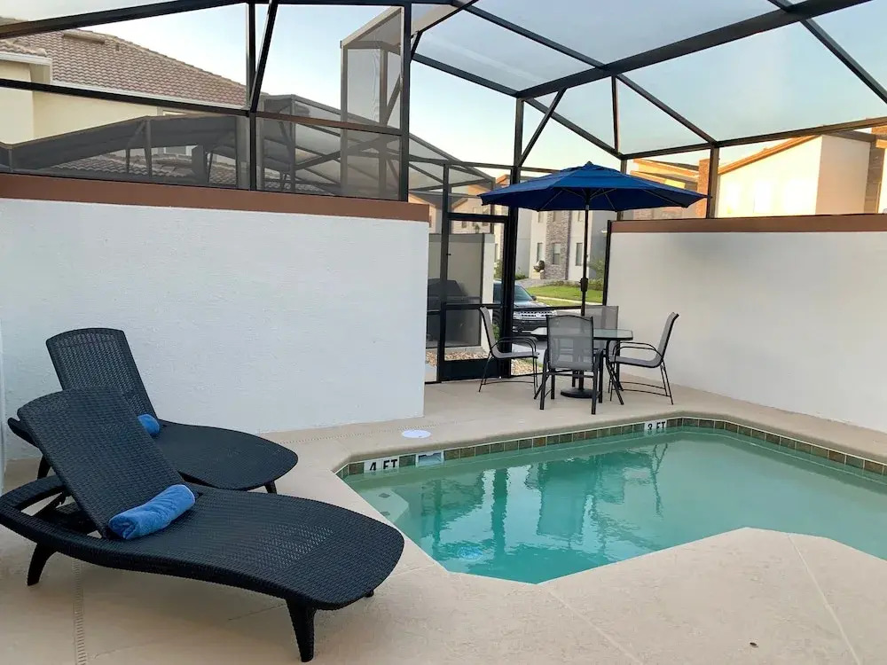 Marvelous 5 Bedroom w/ Pool Close to Disney 4811