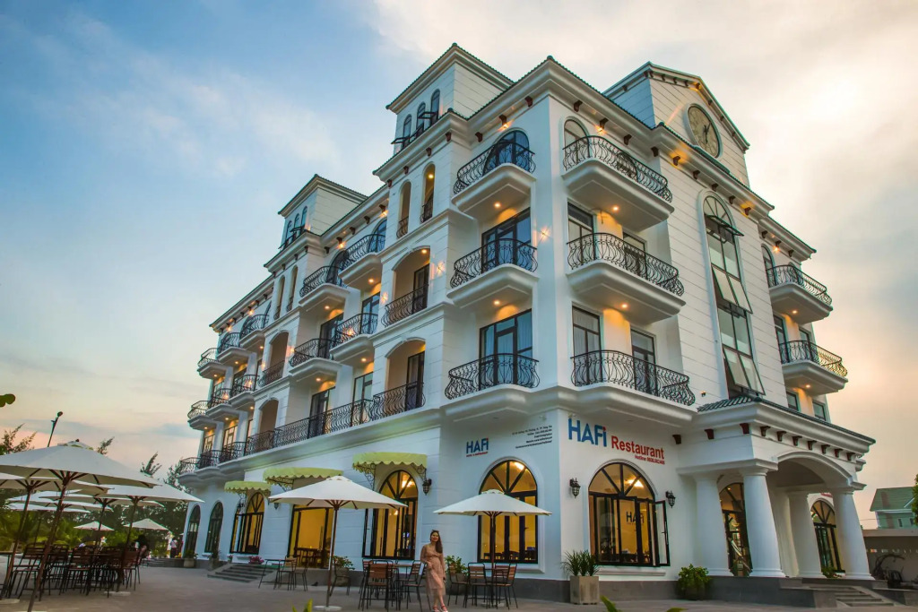 Hafi Beach Hotel
