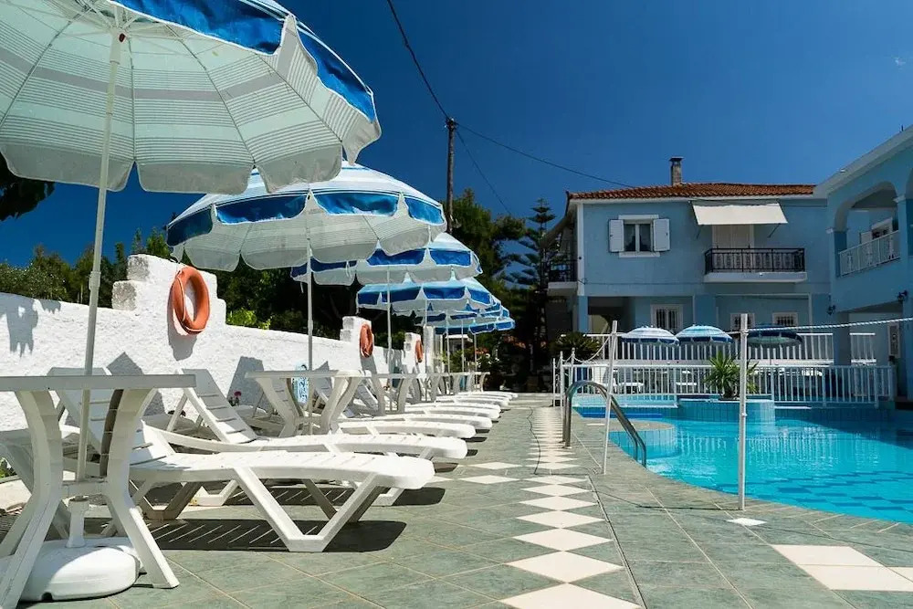 Annas Studios & Apartments
