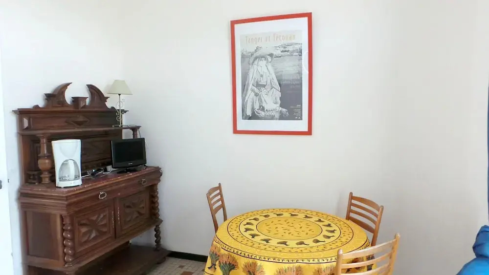 House with 2 Bedrooms in Soulac-Sur-Mer, with Enclosed Garden - 200 M From the Beach