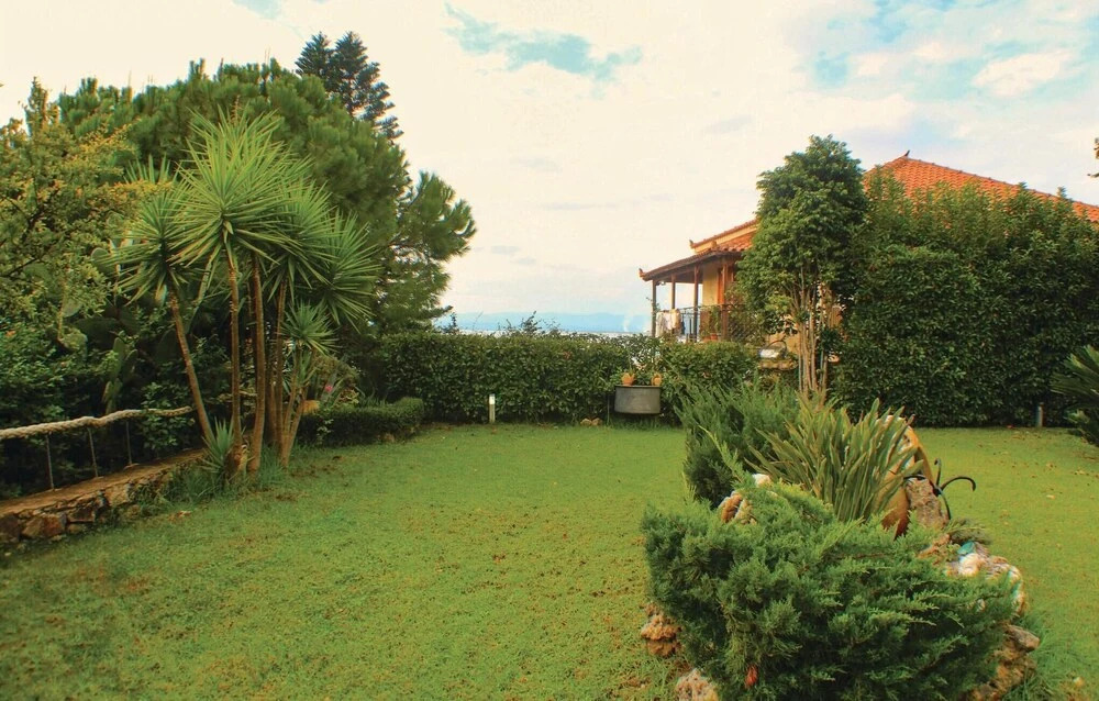 Nice Home in Mikra Mantineia With Wifi and 4 Bedrooms