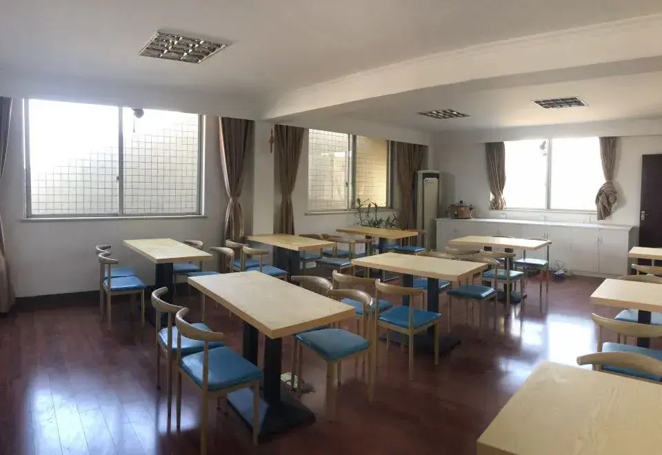 New silesia hotel