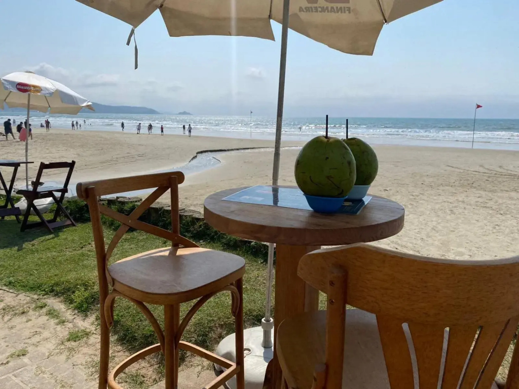 Itapema, Maravilhoso Frente Mar, com Vista, Pe na Areia, Ar, Wi-fi, Smart Tv