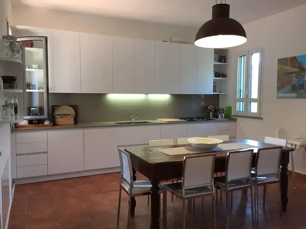 Villa Il Grotto - 3 Br Villa