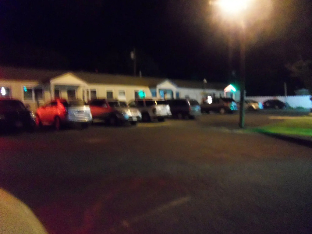 Super 54 Inn