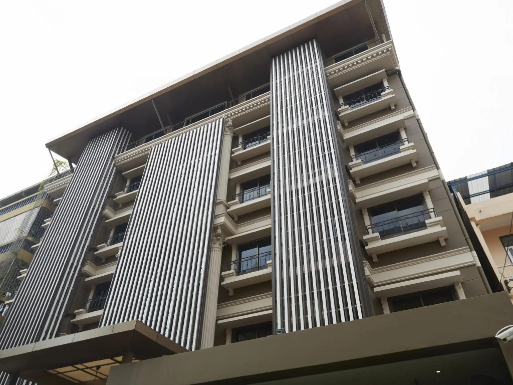 The Sathon Vimanda Hotel