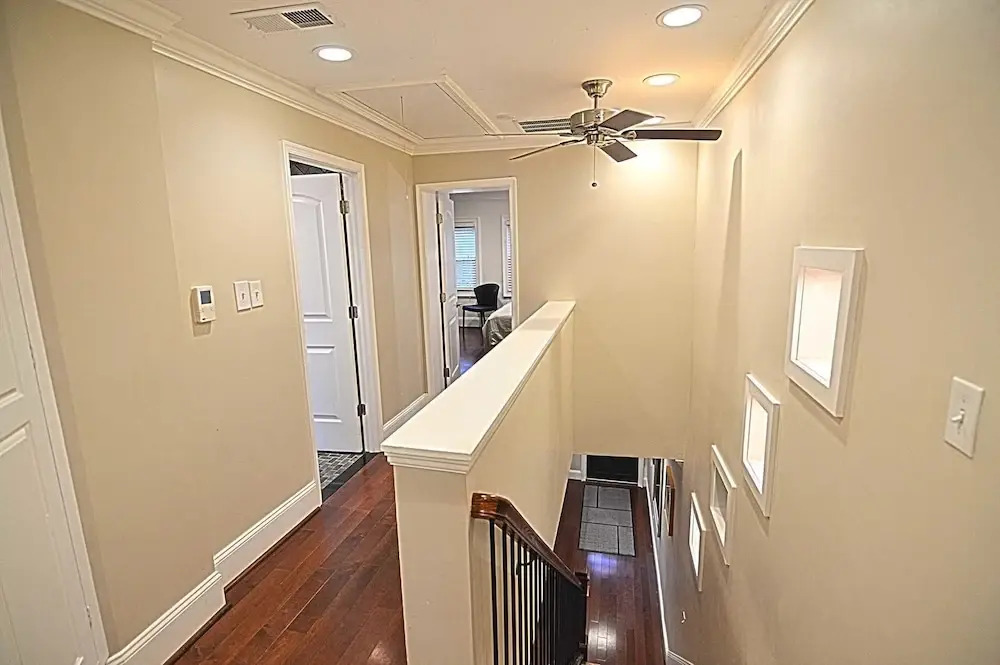 1826 Northwest Townhome #1060 - 3 Br Townhouse