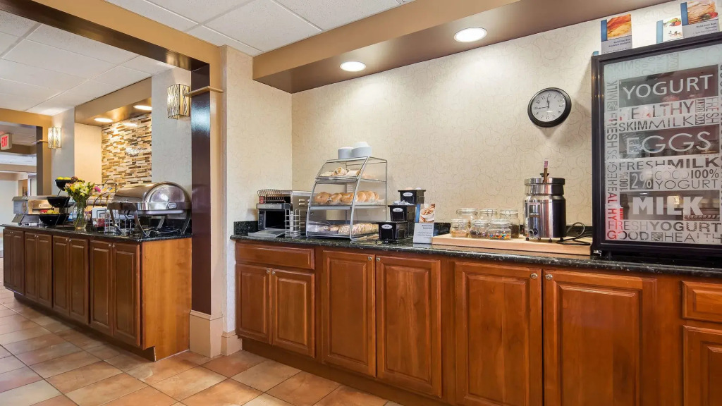 Best Western The Inn at Sharon - Foxboro