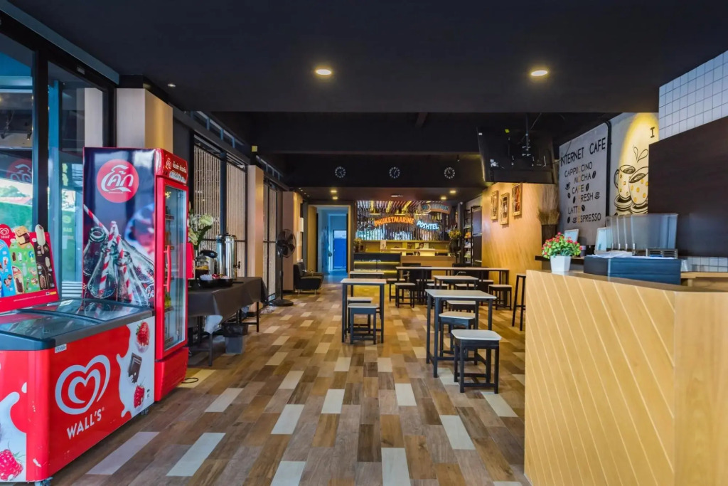 Phuket Marine Poshtel - SHA Plus