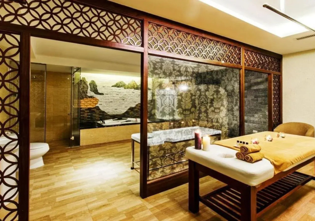 Muong Thanh Luxury Quang Ninh Hotel