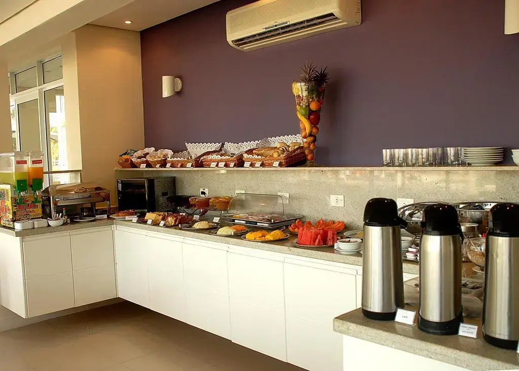 The Falls Hotel - Frente mar