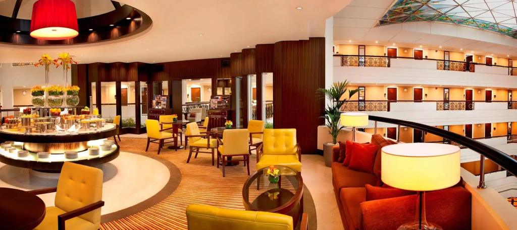 Mövenpick Grand Al Bustan