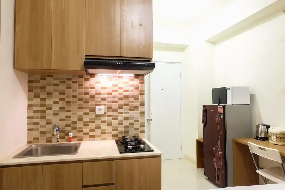 Modern Studio Apartment 28 On Top Of Green Pramuka Mall