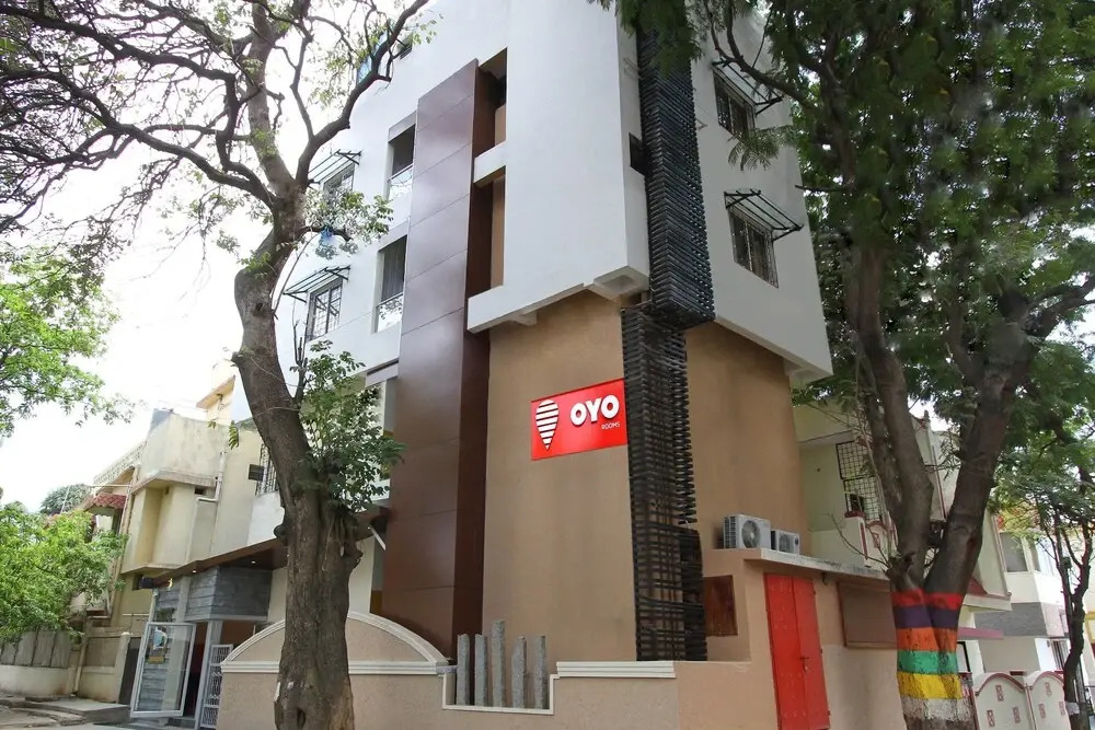 OYO 8116 Park Inn